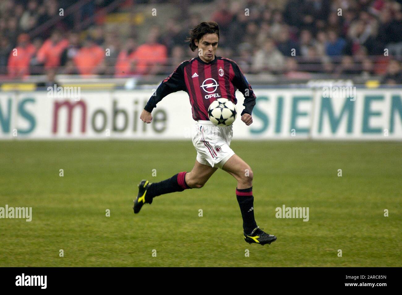 Milan  Italy, 07 December 2002, 'Meazza San Siro ' Stadium, Serious Football Championship A 2002/2003,   AC Milan - AS Roma :  Filippo Inzaghi in action during the match Stock Photo