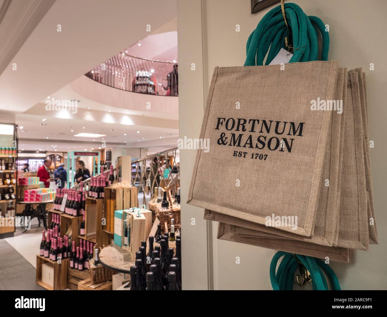 louis vuitton paper shopping bag - Bing  Luxury paper bag, Louis vuitton  gifts, Branding design packaging