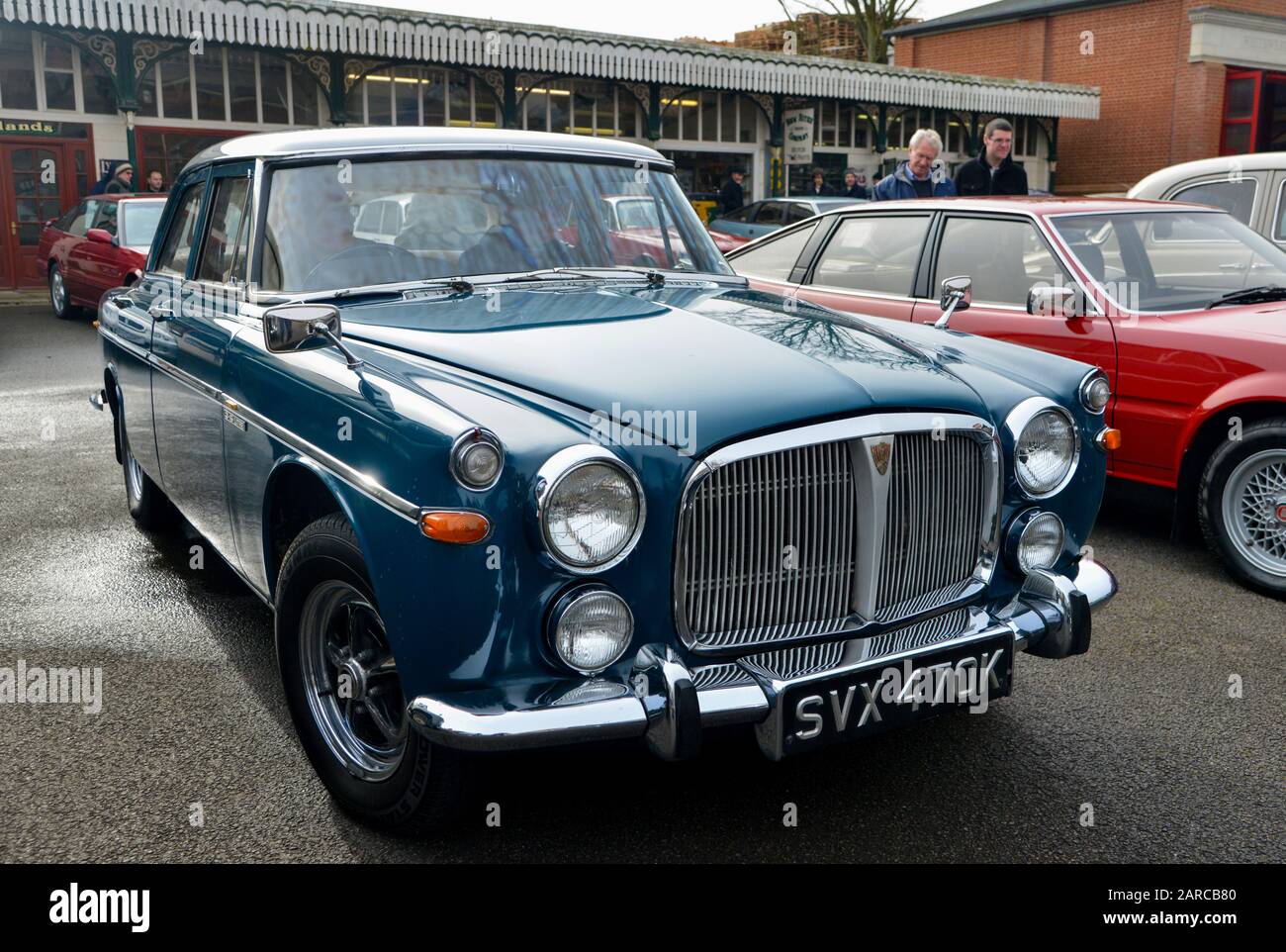 Rover cars hi-res stock photography and images - Alamy