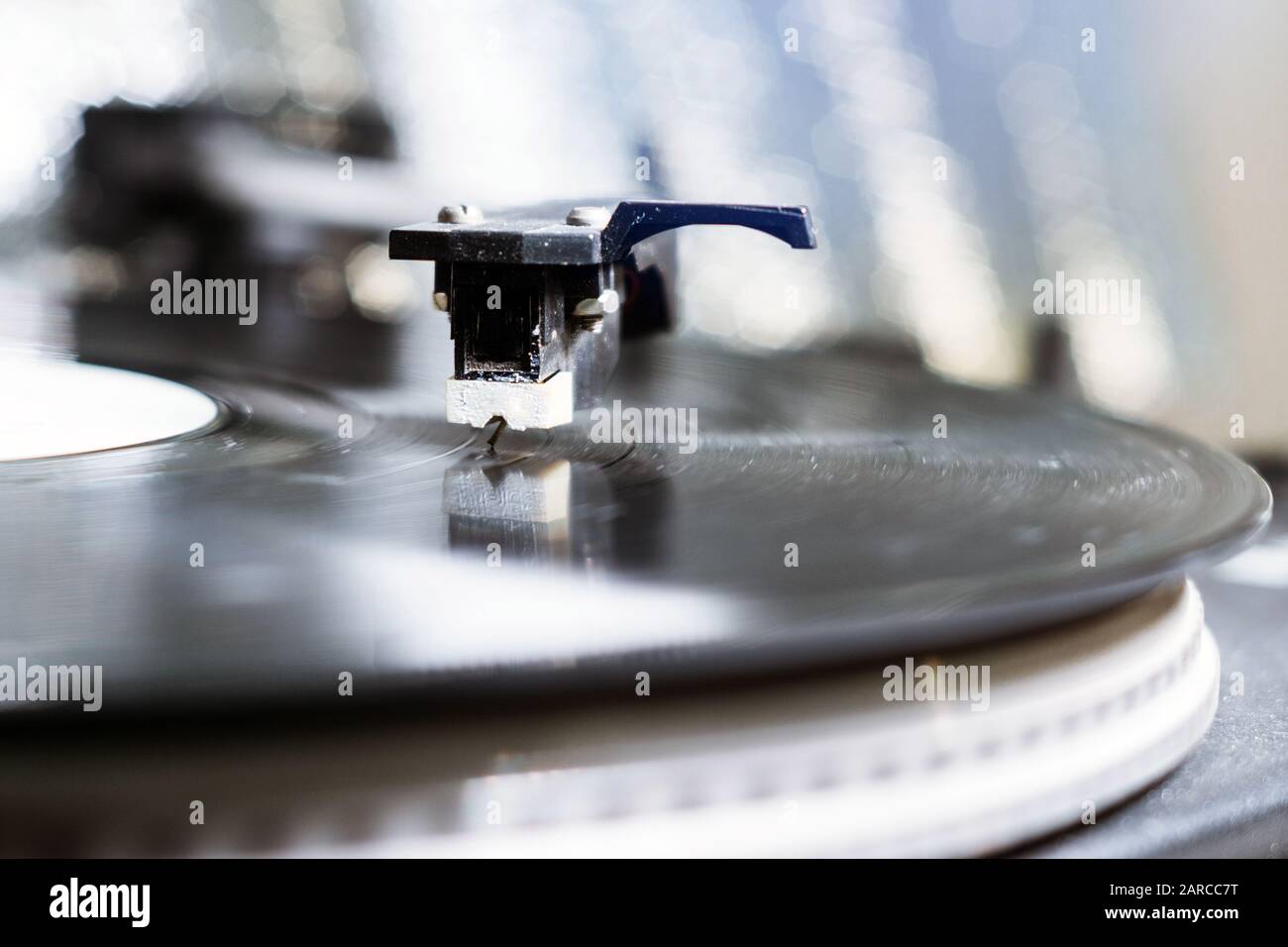 Vintage Turntables High Resolution Stock Photography And Images Alamy Vintage Turntables High Resolution Stock Photography And Images Alamy