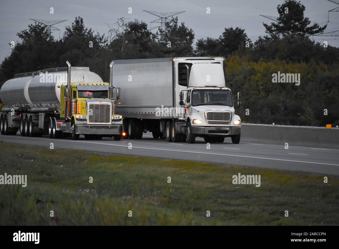 Car carrier trucks hi-res stock photography and images - Alamy