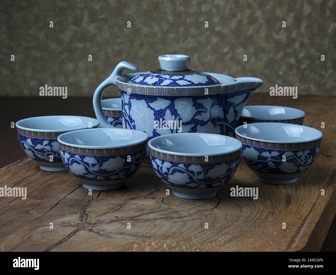 Tea service russian hi-res stock photography and images - Alamy