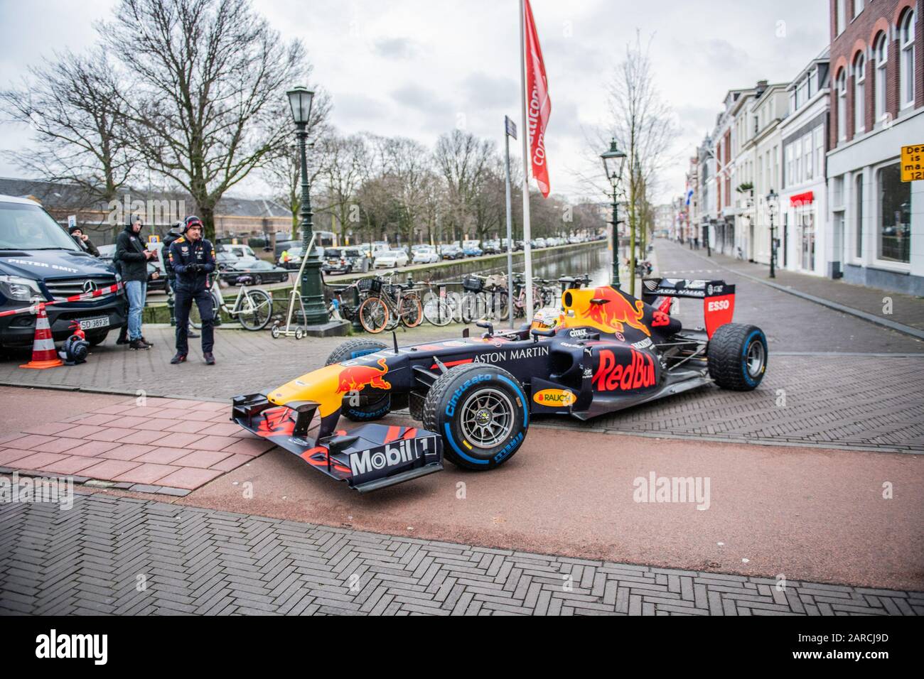 Den Haag, Netherlands. 27th Jan, 2020. DEN HAAG, 27-01-2020, Formula 1 cars  from the Redbull Racing Team in the center of The Hague. Redbull is making  a promovideo for the Formula 1