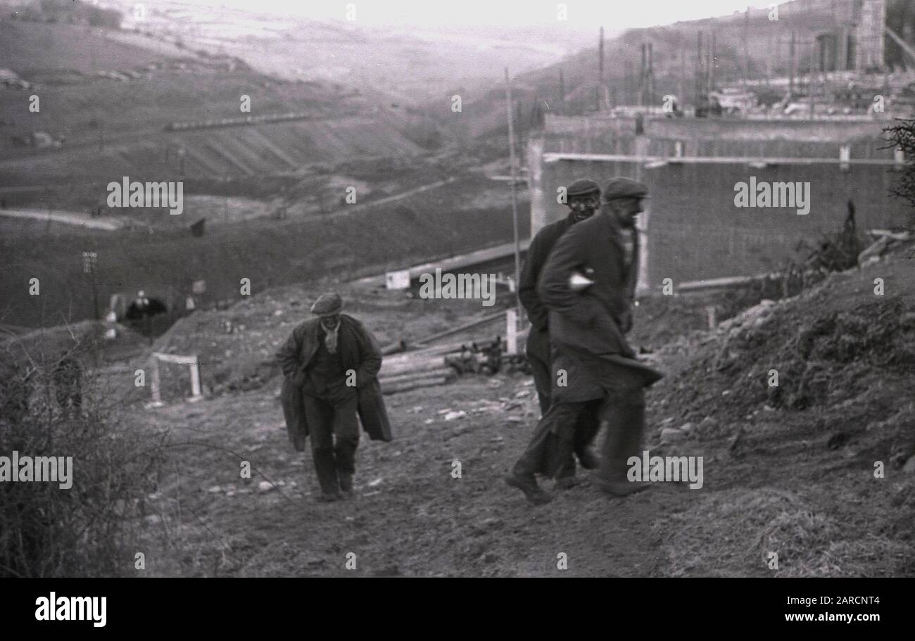 Coal Mining 1940s High Resolution Stock Photography and Images - Alamy