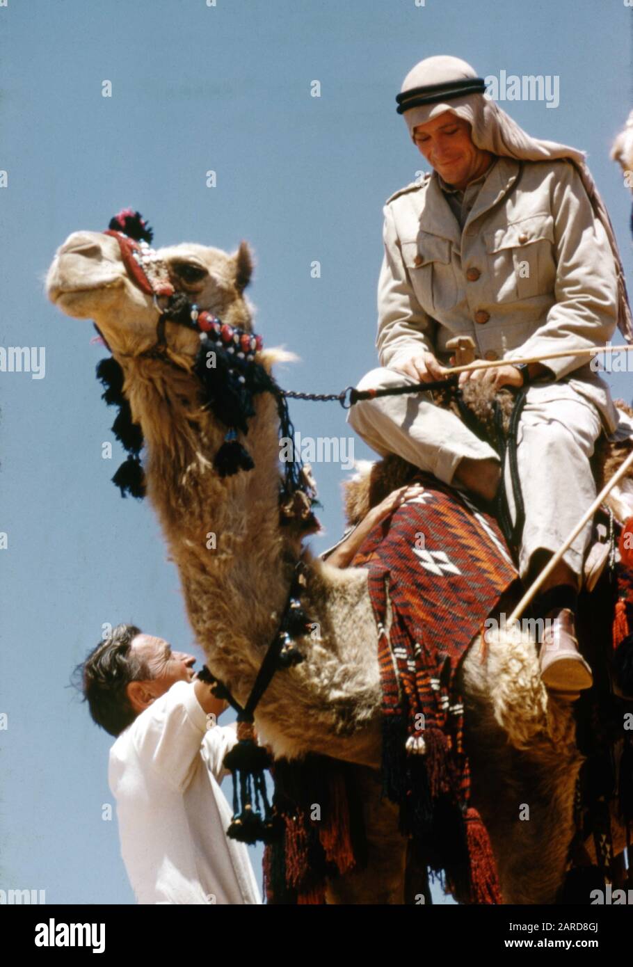 Director DAVID LEAN and PETER O'TOOLE as T. E. LAWRENCE on set location ...