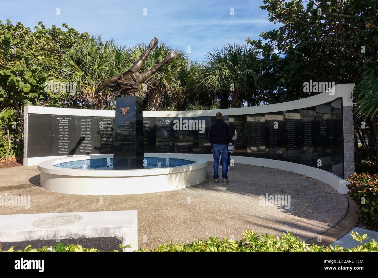 Ft. Pierce,FL/USA1/27/20 The Navy SEAL Memorial Wall and statue of a