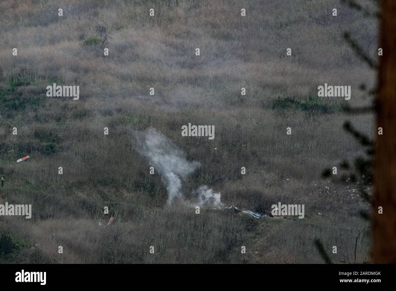 Calabassas California Usa 26th Jan Los Angeles County Firefighters At The Scene Of A Helicopter Calabassas California Usa 26th Jan Los Angeles County Firefighters At The Scene Of A Helicopter