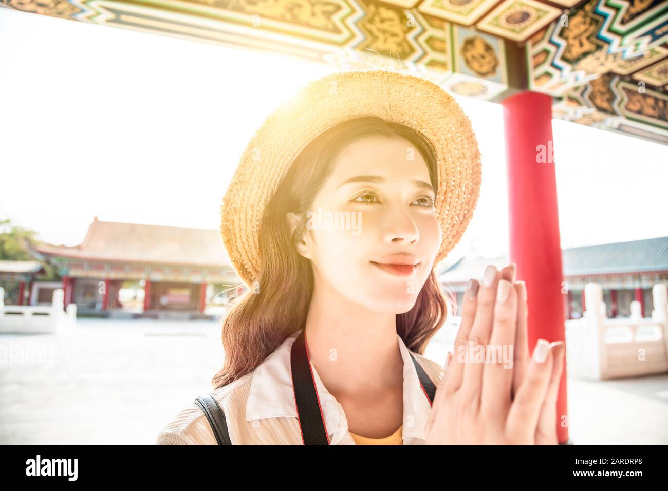 Chinese woman tourist hi-res stock photography and images - Alamy
