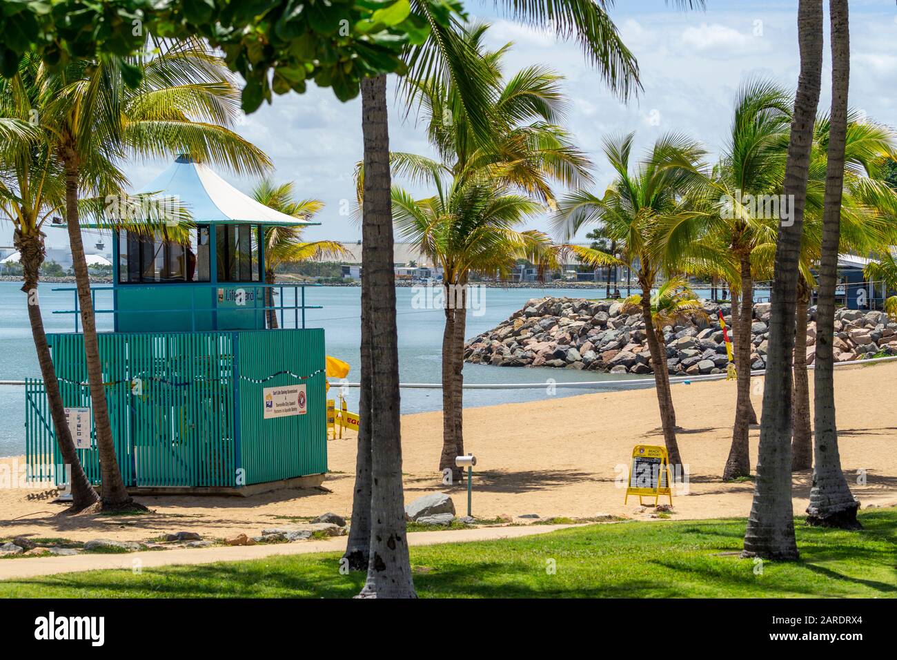 Surf Lifesavers lookout tower on sandy beach at the Strand Townsville
