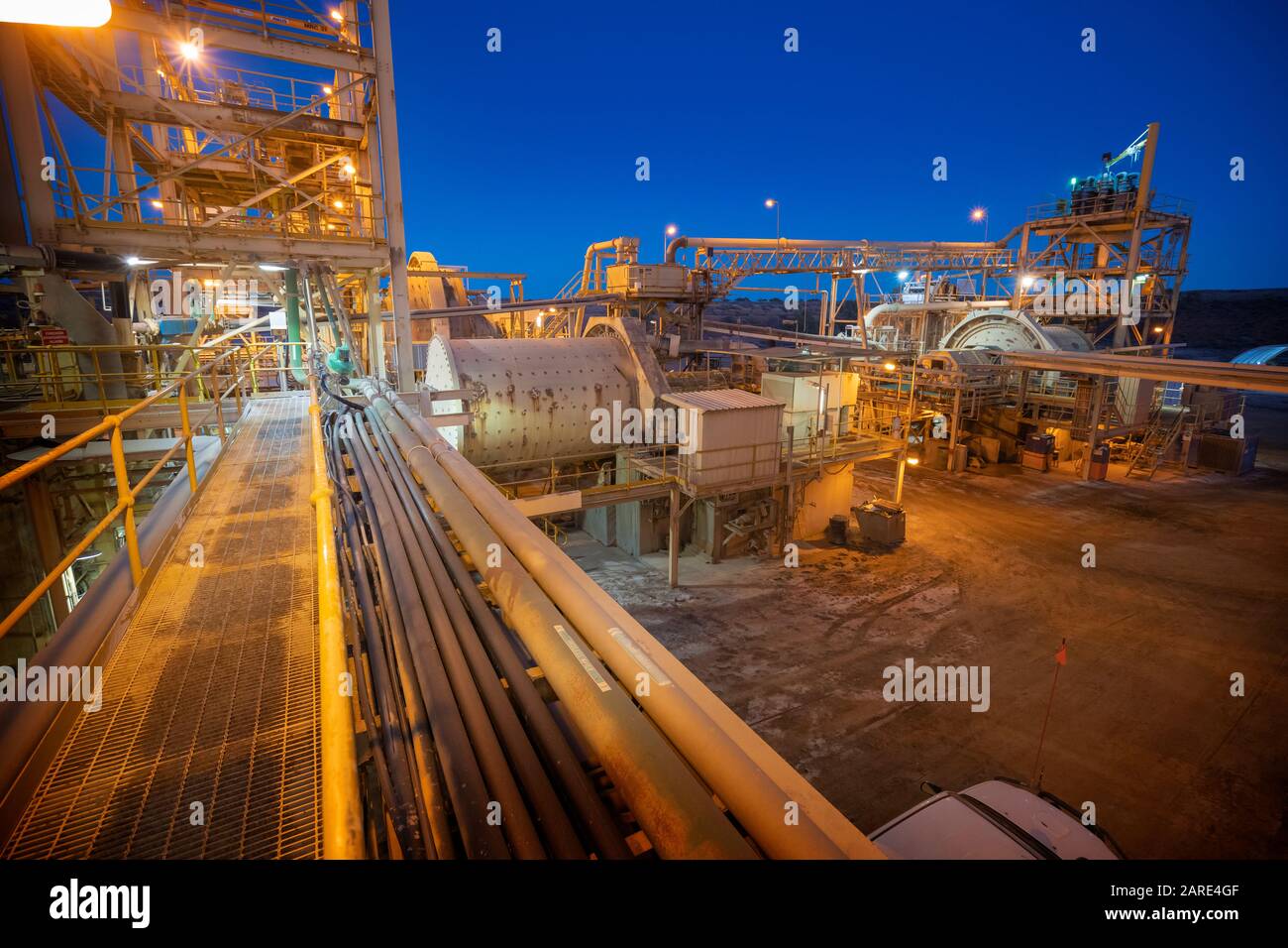 Gold processing plant at night, Western Australia Stock Photo