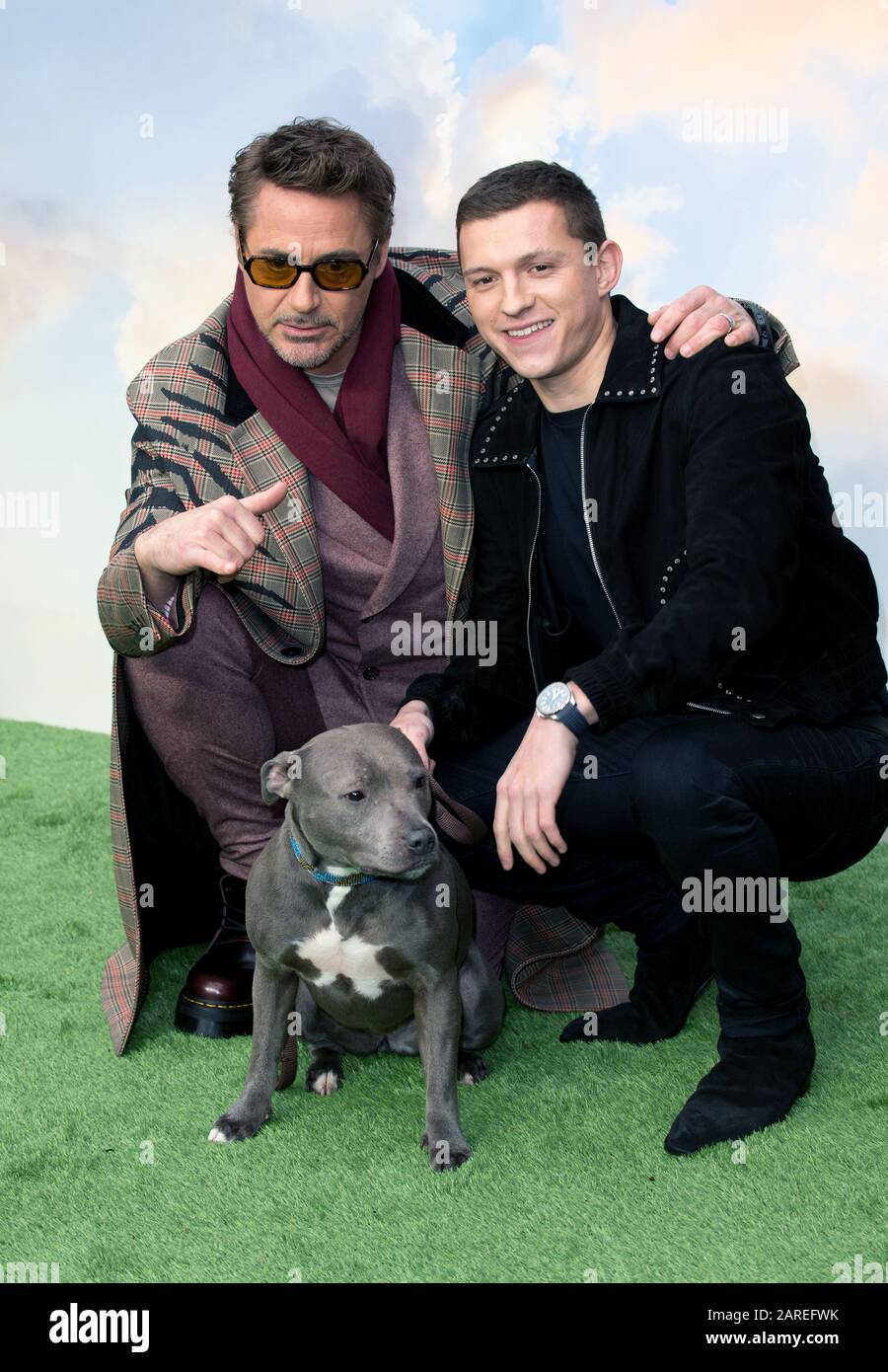 Robert Downey Jr And Tom Holland Hi res Stock Photography And Images robert-downey-jr-and-tom-holland-hi-res-stock-photography-and-images