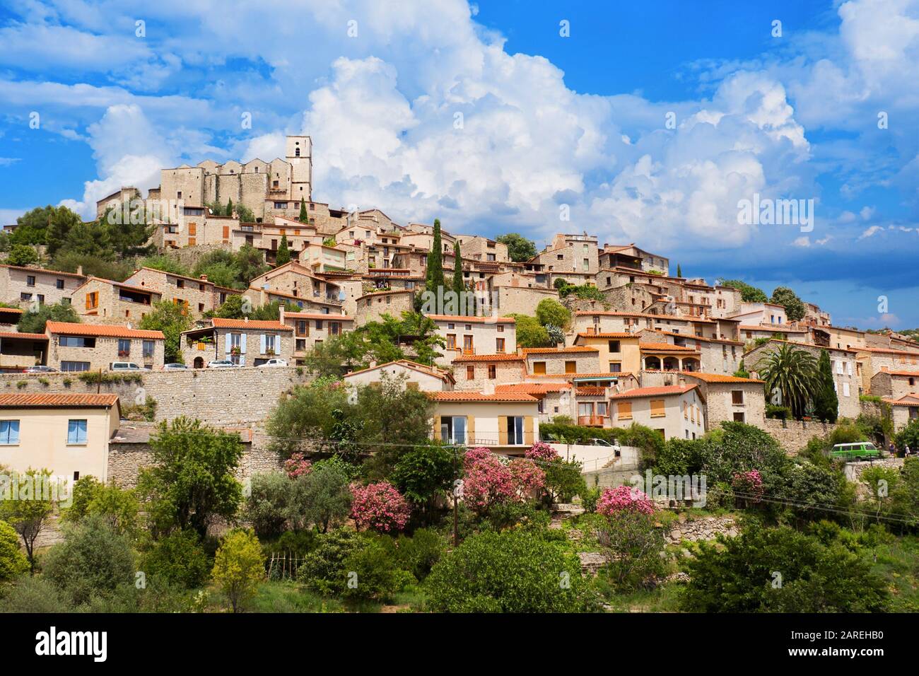 100 most beautiful villages of france hi-res stock photography and ...