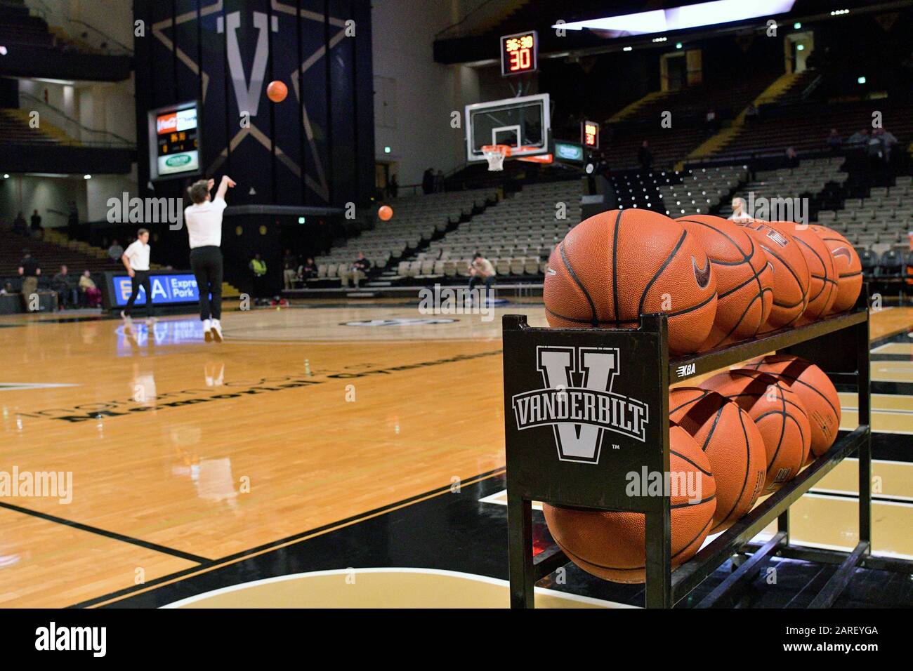 A Vanderbilt Commodores logo court side on a basketball cart prior to an NCAA SEC basketball game against the Alabama Crimson Tide at Memorial Gym. Wednesday, Jan 22, 2020, in Nashville. Alabama defeated Vanderbilt 77-62.  (Photo by IOS/ESPA-Images) Stock Photo