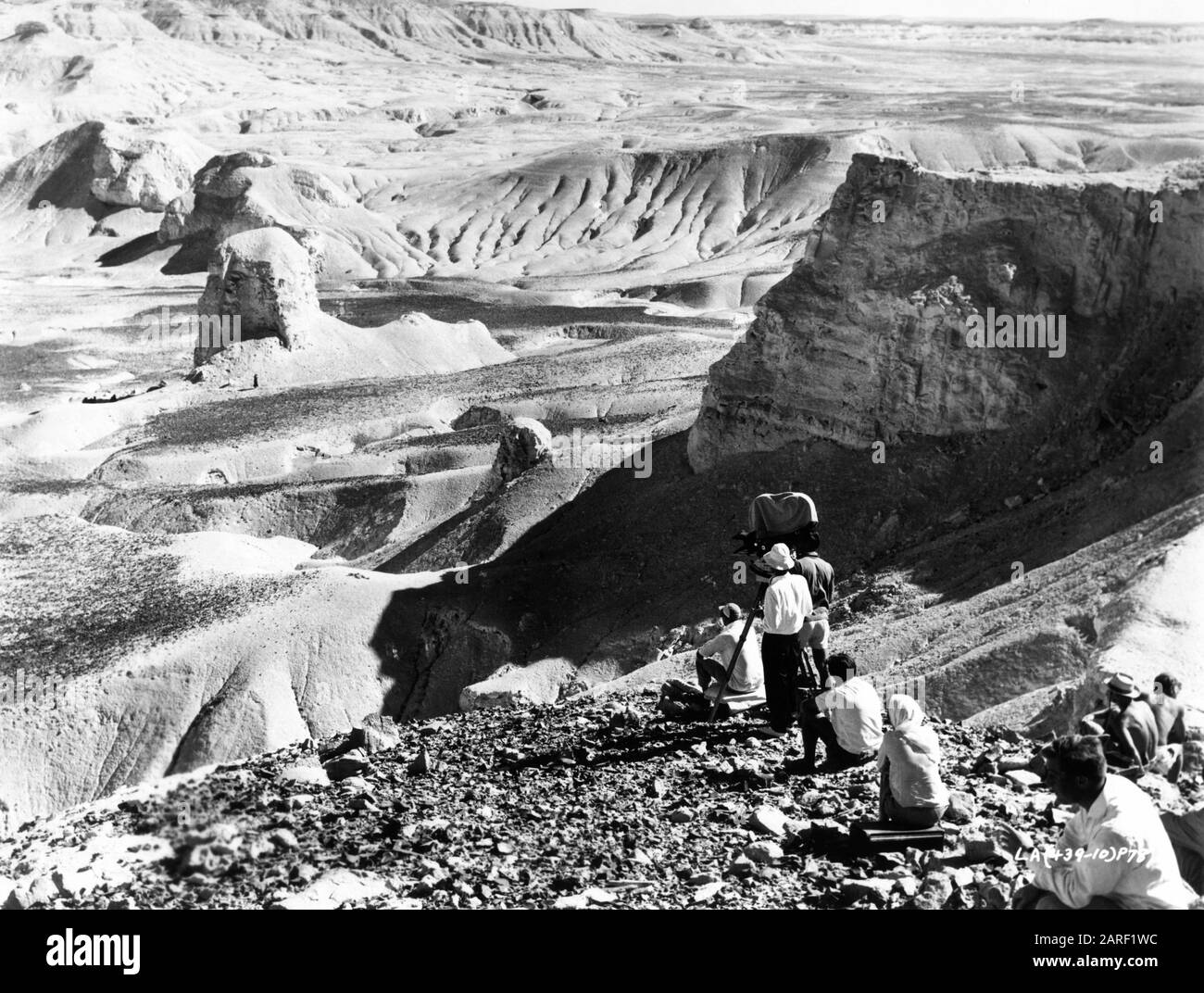 Director DAVID LEAN (in white T shirt) and Camera Crew on set location ...