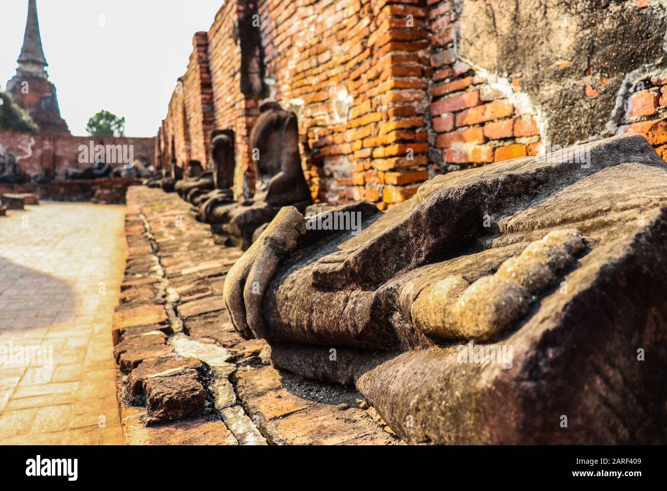 Ayutthaya ruins hi-res stock photography and images - Alamy