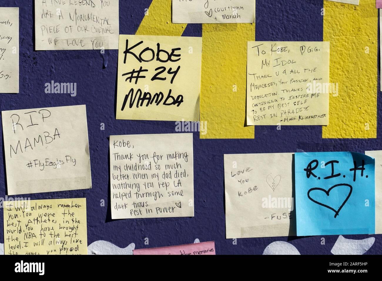 Los Angeles, California, USA. 15th Mar, 2019. Notes are seen at a makeshift memorial in honor of former NBA star Kobe Bryant in Los Angeles, California.Kobe Bryant and his daughter Gianna and 7 other people died in a helicopter crash. Credit: Ronen Tivony/SOPA Images/ZUMA Wire/Alamy Live News Stock Photo