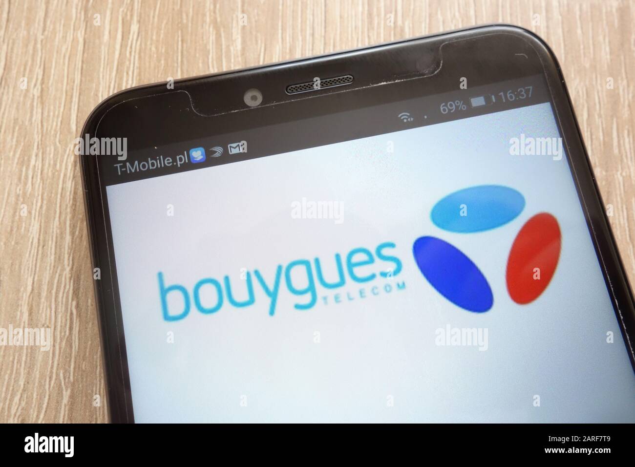 Bouygues logo displayed on a modern smartphone Stock Photo