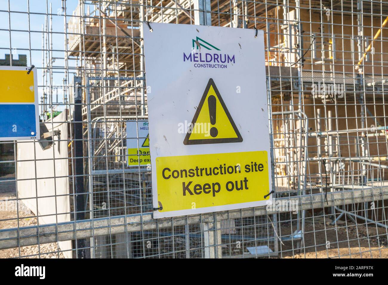 A sign warning ,'Keep Out' outside a construction site in Bishop Auckland,England,UK. Stock Photo