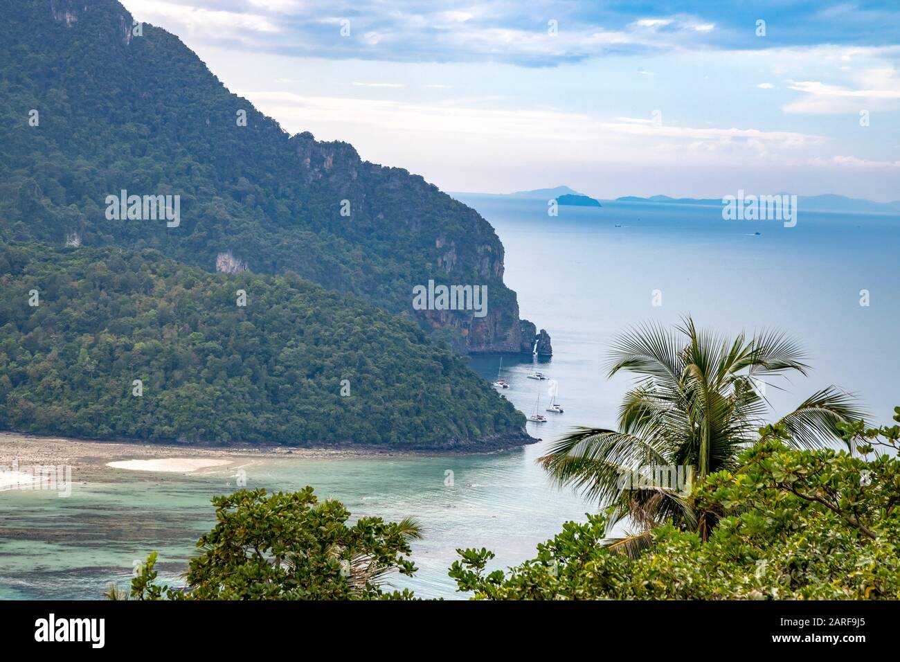 Phi phi viewpoint hi-res stock photography and images - Alamy