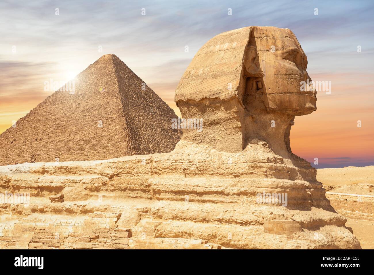 The Spinx of Giza and the Pyramid of Cheops, Cairo, Egypt Stock Photo ...