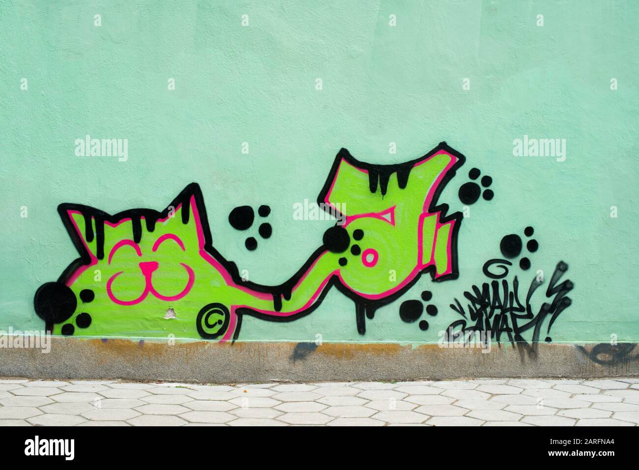 Graffity on old wall. Art background Stock Photo Alamy