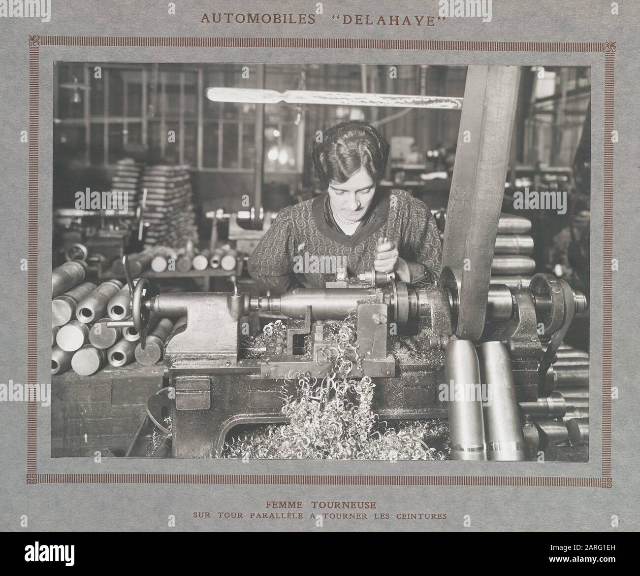 Female lathe operator hi-res stock photography and images - Alamy