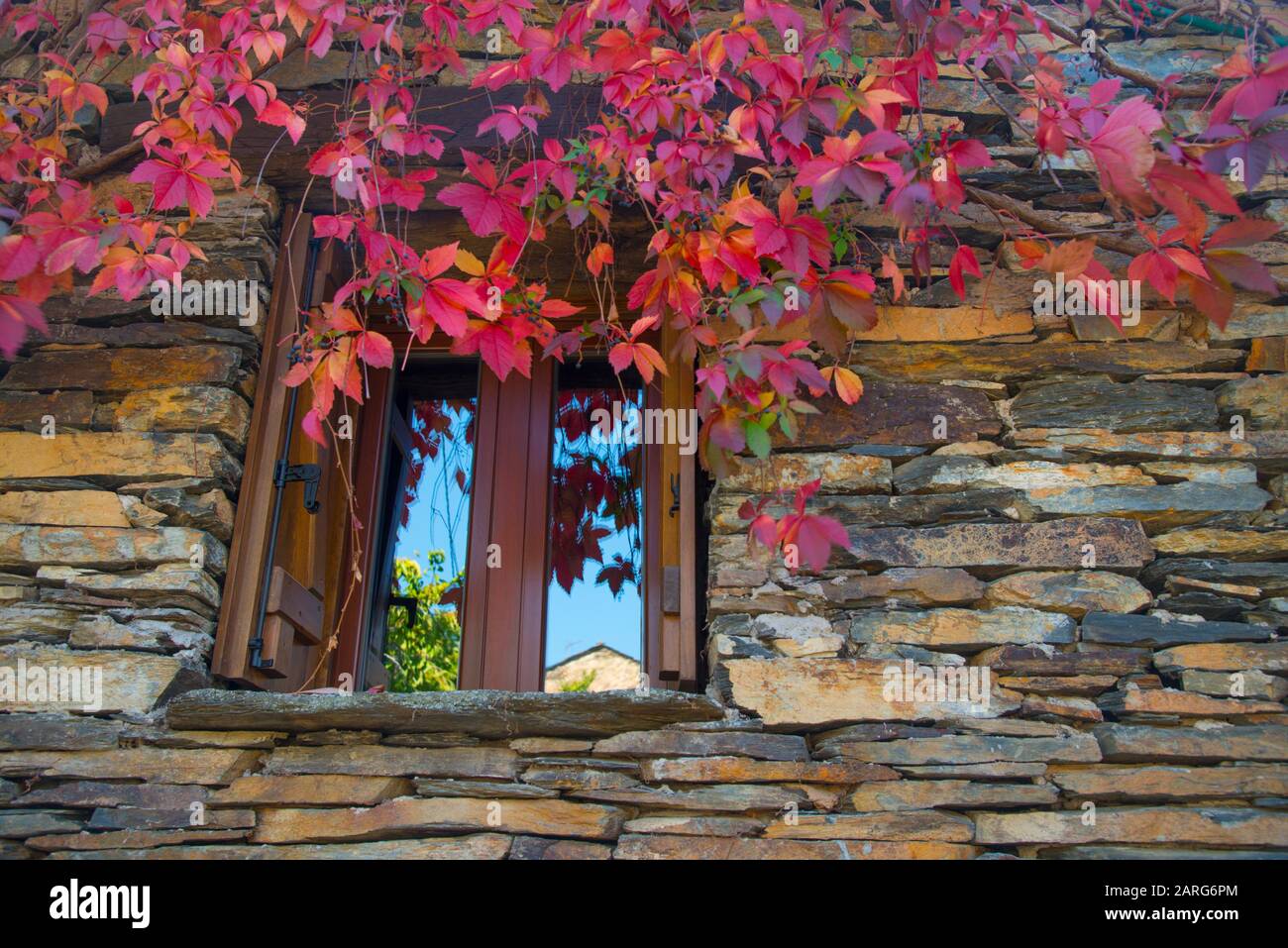 Architecture rustica hi-res stock photography and images - Alamy