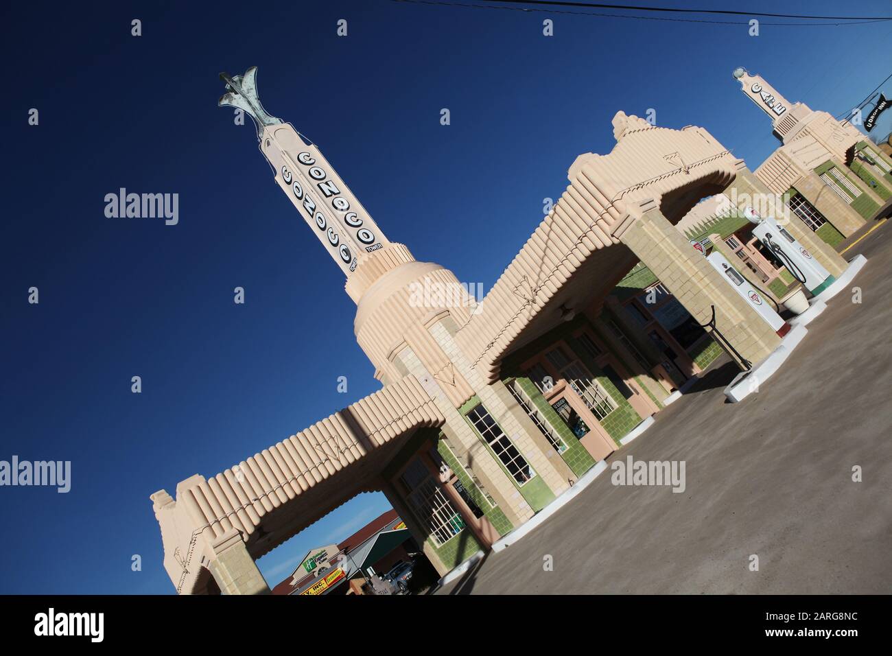 U Drop Inn, Conoco Tower, Gas station, Route 66, America Stock Photo