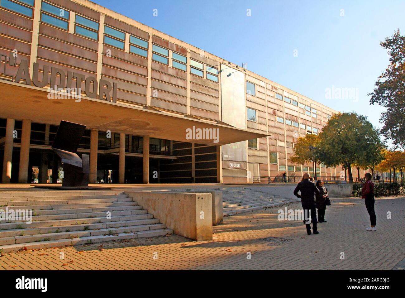 l´Auditori building, concert hall, 1999, architect Rafael Moneo