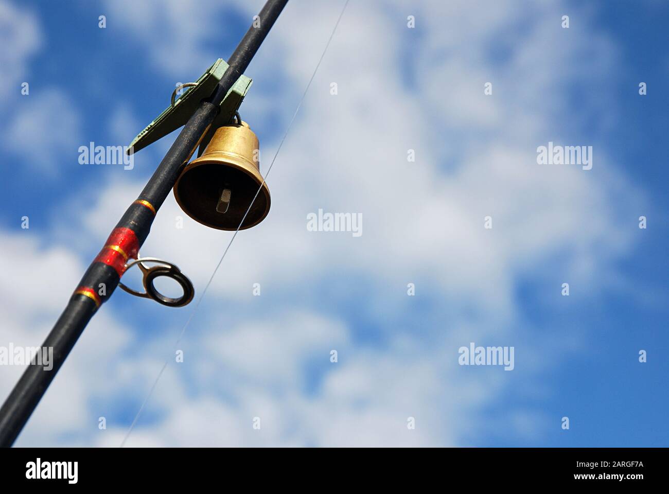 Russian Valdai bell fixed with clothespin on leger rig fishing rod. DIY