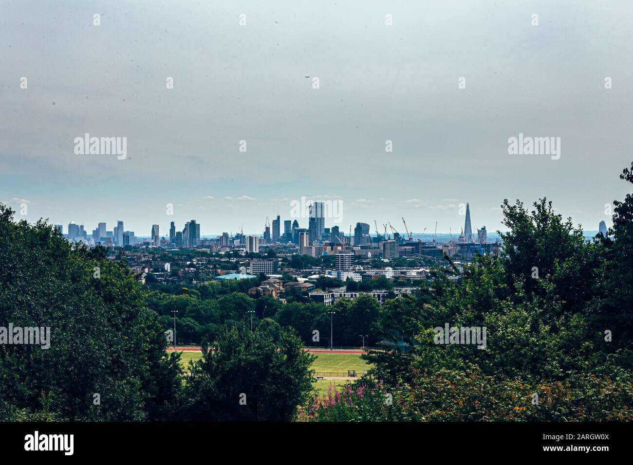 Panoramic view of London from Parliament Hill. Parliament Hill is an area of open parkland in the south-east corner of Hampstead Heath in north-west L Stock Photo