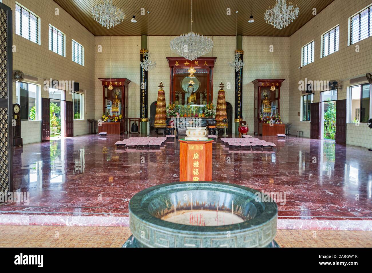SINGAPORE, SINGAPORE - CIRCA SEPTEMBER, 2017: The Tse Tho Aum Temple of  Singapore, Singapore Stock Photo - Alamy