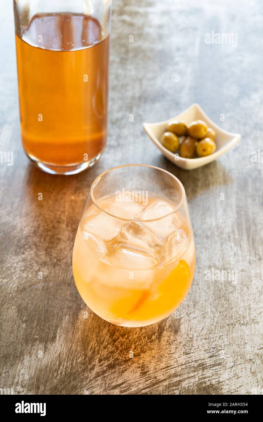 Rhubarb gin and tonic Stock Photo Alamy