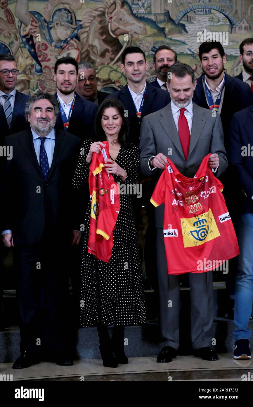 Madrid, Spain; 28/01/2020.- The kings Spain, Felipe VI and Letizia, receive the Spanish handball team in audience at the Palacio de la Zarzuela, which is proclaimed champion of Europe for the