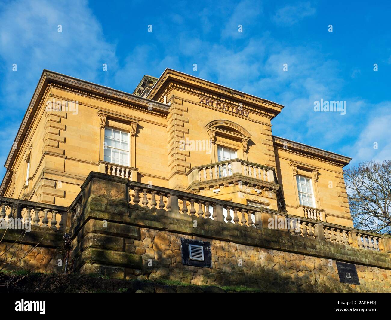 Museum terrace scarborough hires stock photography and images Alamy