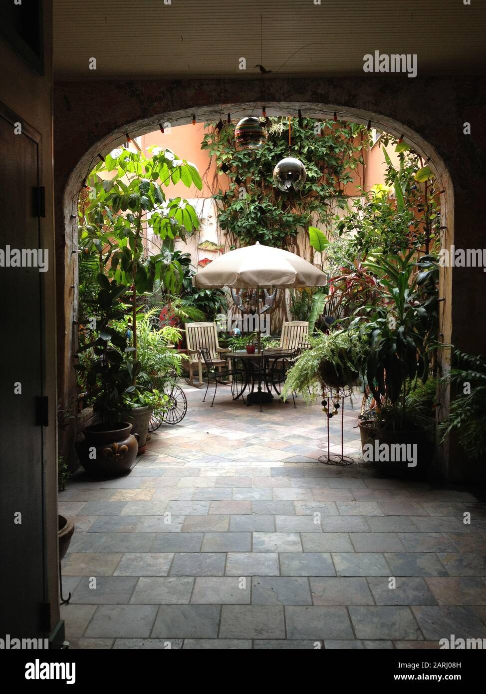 Courtyard in the French Quarter, Vieux Carre, New Orleans Stock Photo
