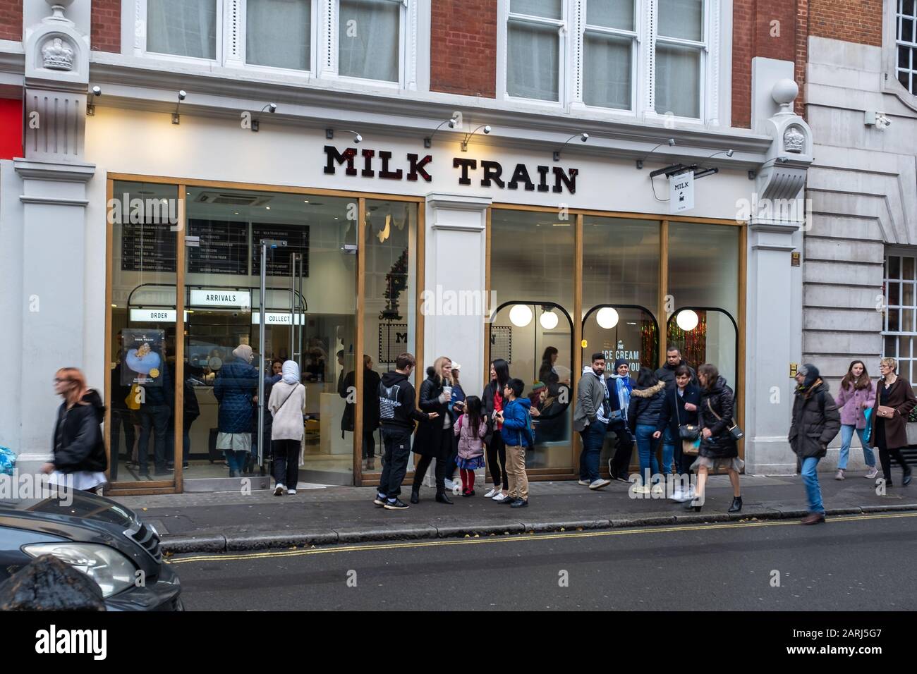 Milk train ice cream hires stock photography and images Alamy