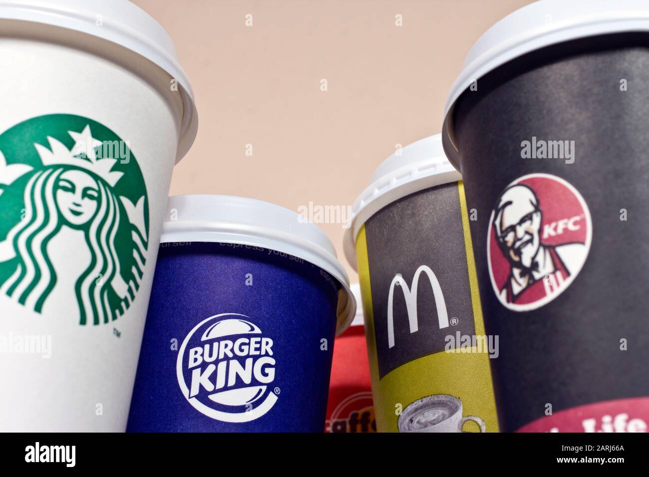 Kfc drink paper cup hi-res stock photography and images - Alamy