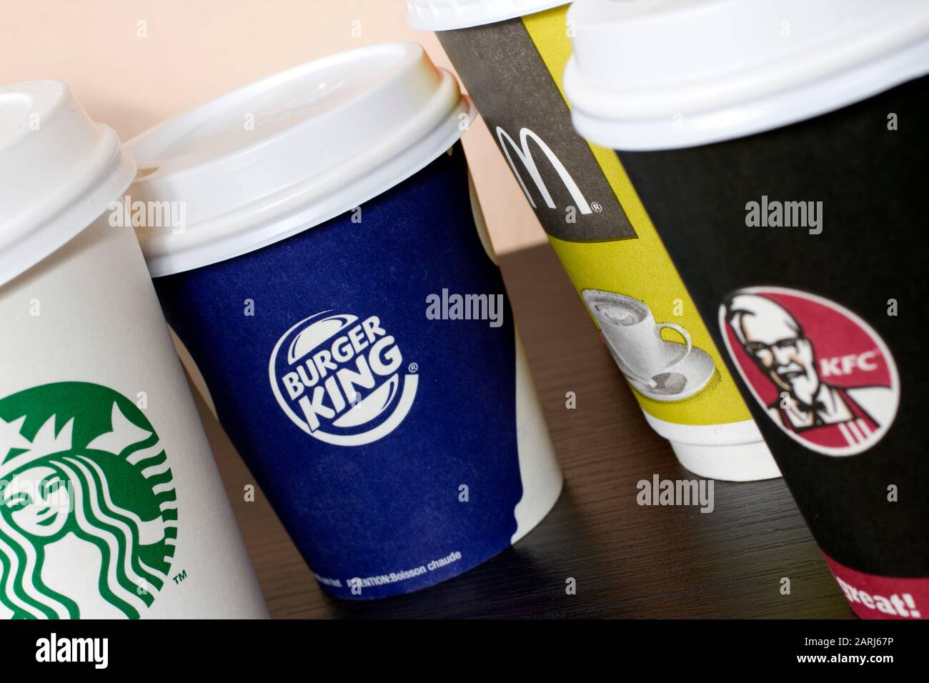 Kfc drink paper cup hi-res stock photography and images - Alamy