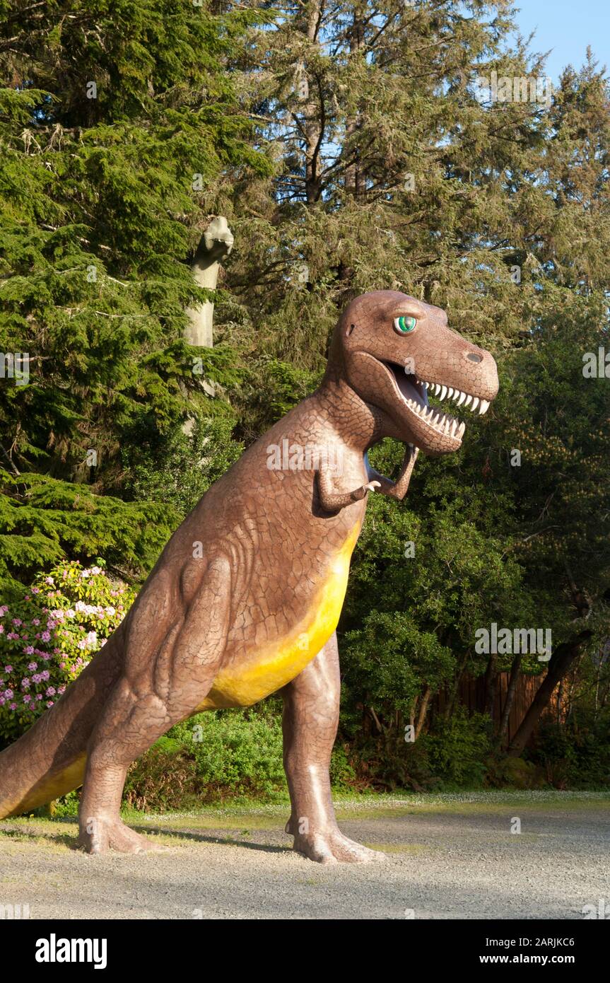 Dinosaur statue at Prehistoric Gardens, Highway 101, Southern Oregon Coast. Stock Photo