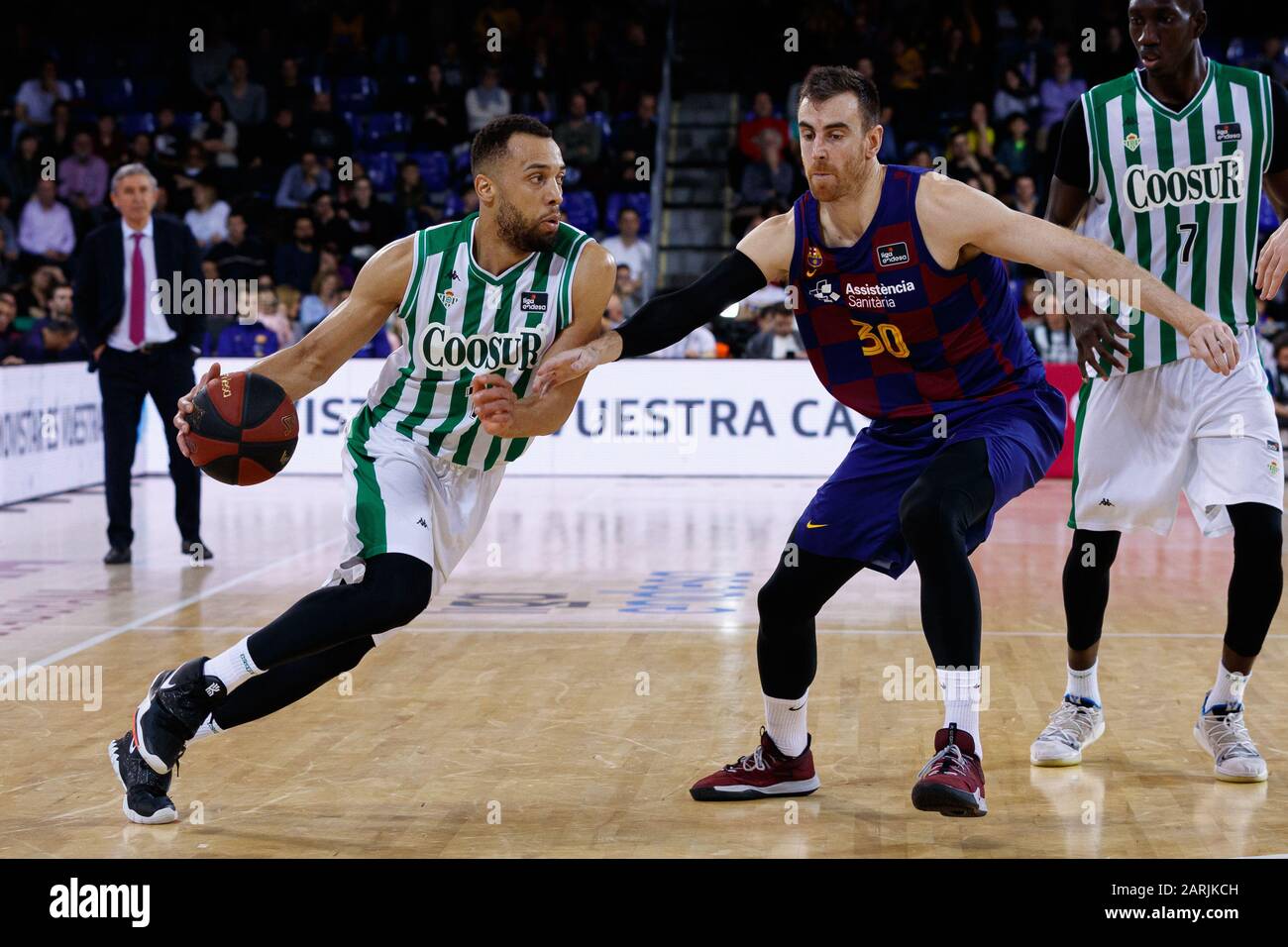 BARCELONA, SPAIN - JANUARY 25: Demitrius Conger of Real Betis and Victor  Claver of FC Barcelona during Liga Endesa match between FC Barcelona and  Real Stock Photo - Alamy