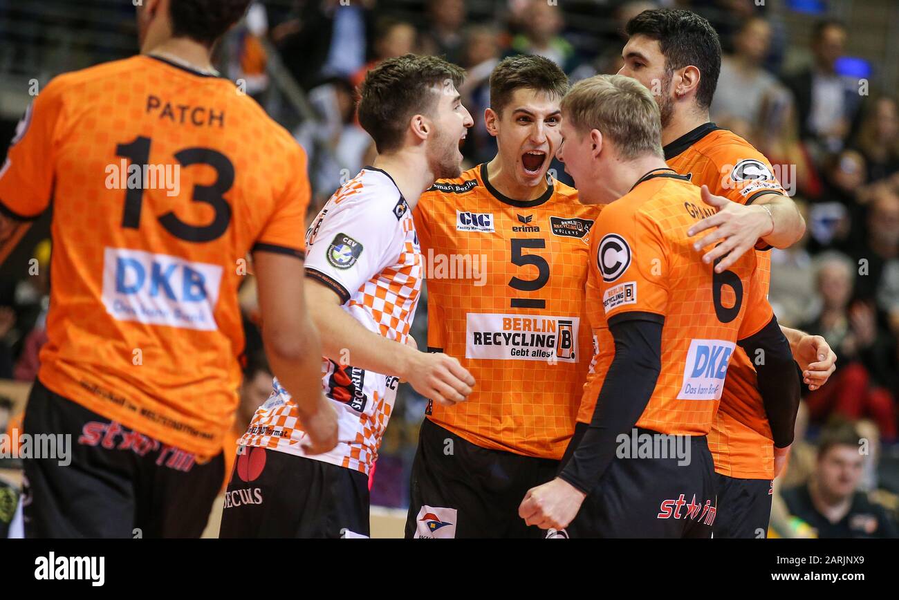 Berlin, Germany. 28th Jan, 2020. Volleyball, men: Champions League, Berlin  Volleys - Fakel Nowy Urengoi, 4th round, Group B, 4th matchday,  Max-Schmeling-Halle. BR Volleys Benjamin Patch (l-r), Julian Zenger, Moritz  Reichert, Sergey