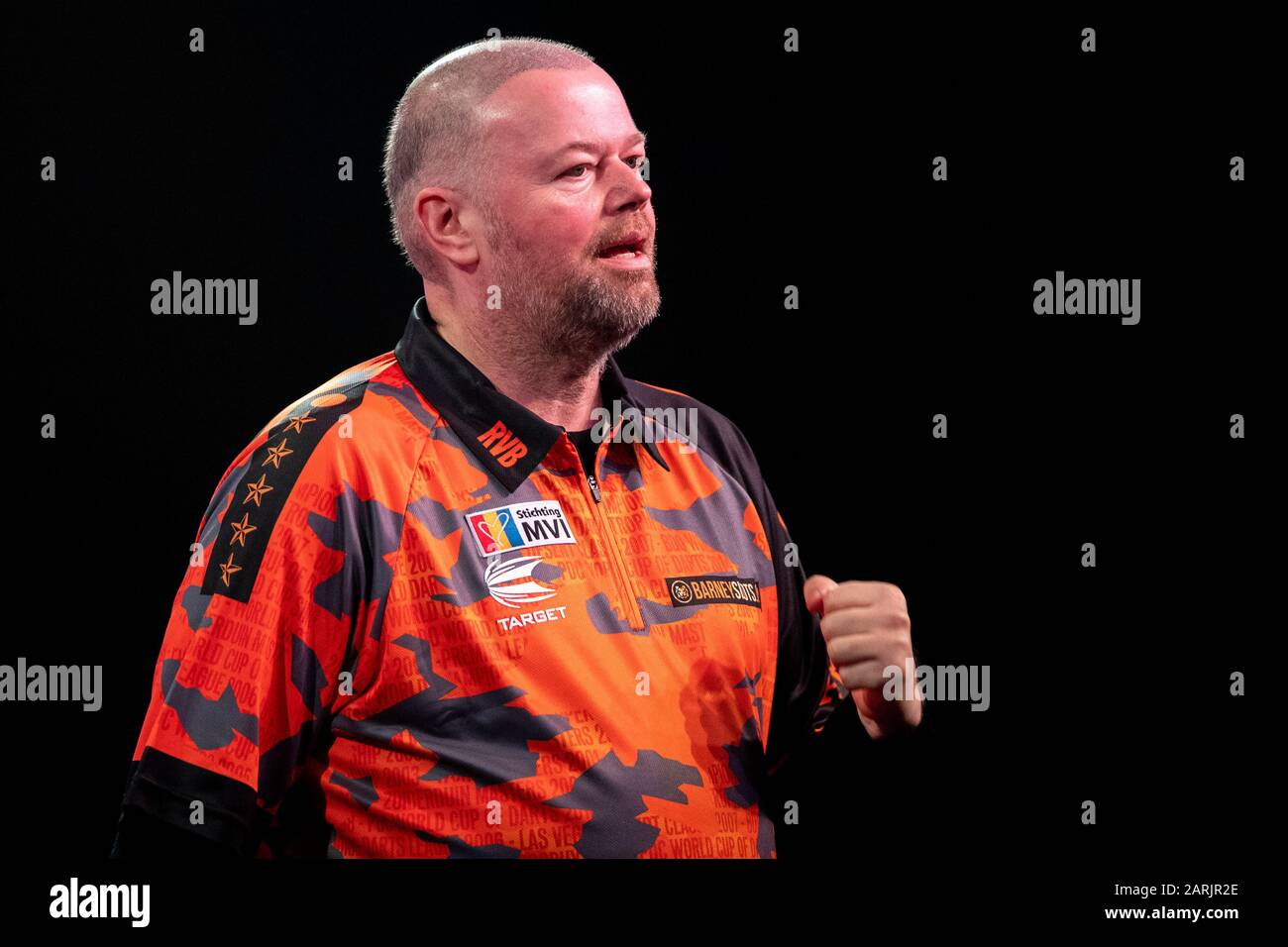 Van barneveld darts hi-res stock photography and images - Page 5 - Alamy