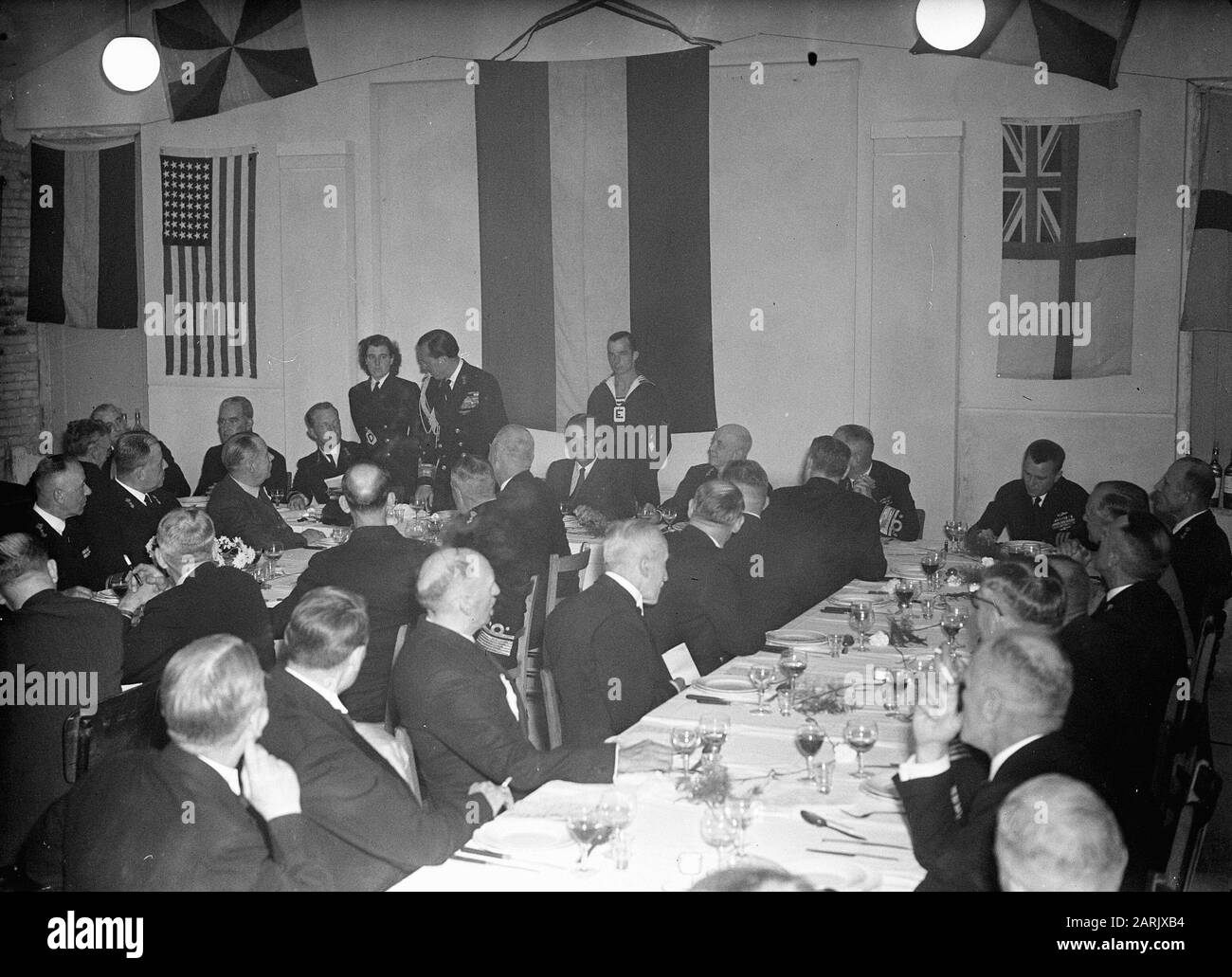 Forty-year anniversary Submarine service.. Dinner officers reunists. Overview Date: June 18, 1947 Location: Rotterdam Keywords: anniversaries, meals, marine Stock Photo
