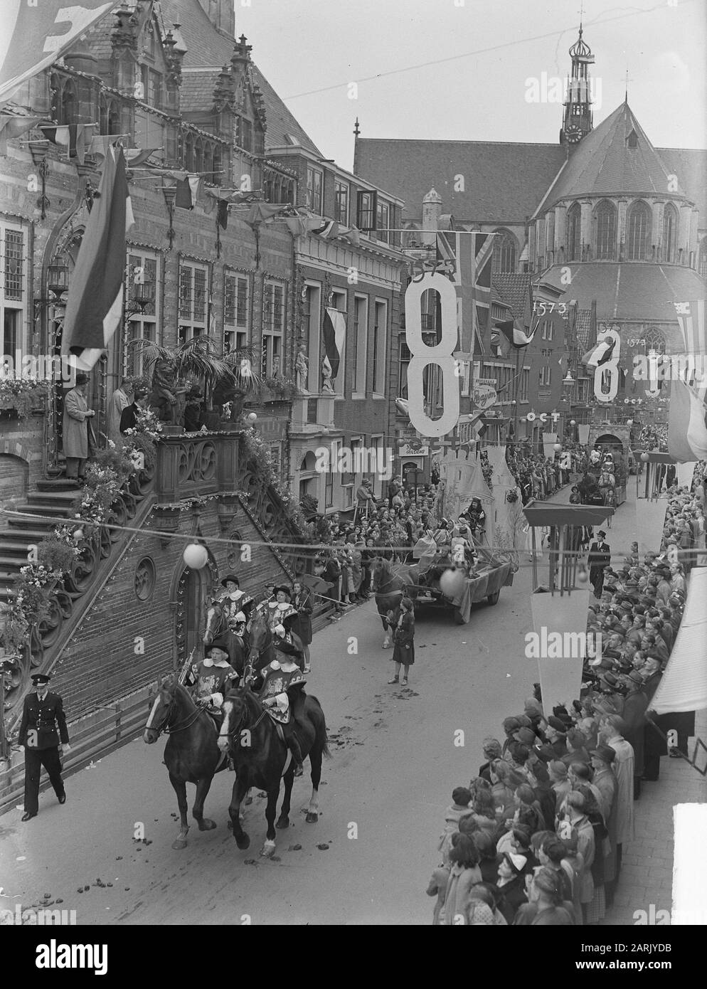 Celebrations Alkmaars dismayed Date: October 9, 1950 Keywords: dismayed Stock Photo
