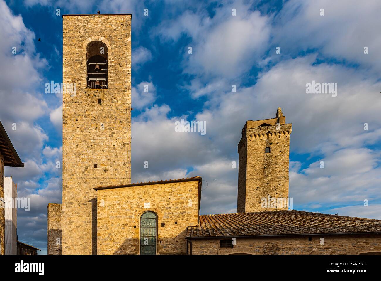 The medieval towers of San Gimignano, that made this tuscan village one ...