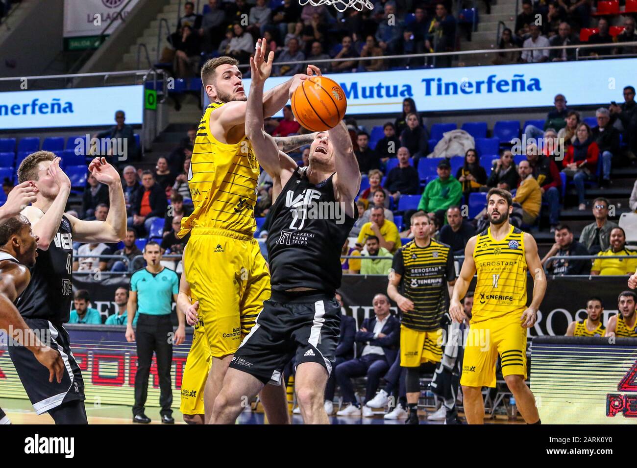 Tenerife, Italy. 28th Jan, 2020. arnolds helmanis (vef riga) stoppato ...