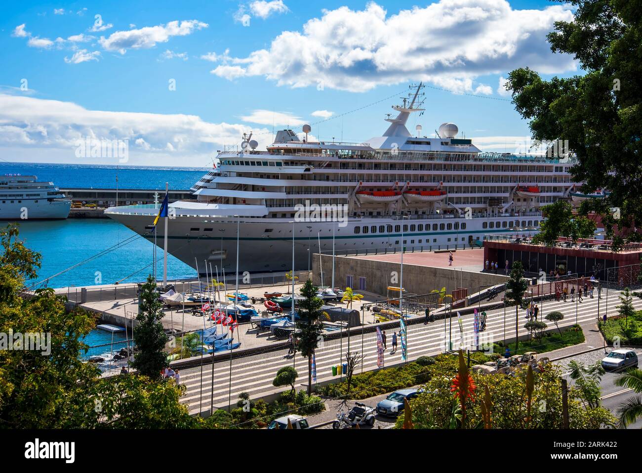 The Port where ferries and Cruise Liners Berth in Funchal Madeira Portugal,  Tall Ships also dock here as do smaller craft and fishing boats Stock Photo  - Alamy
