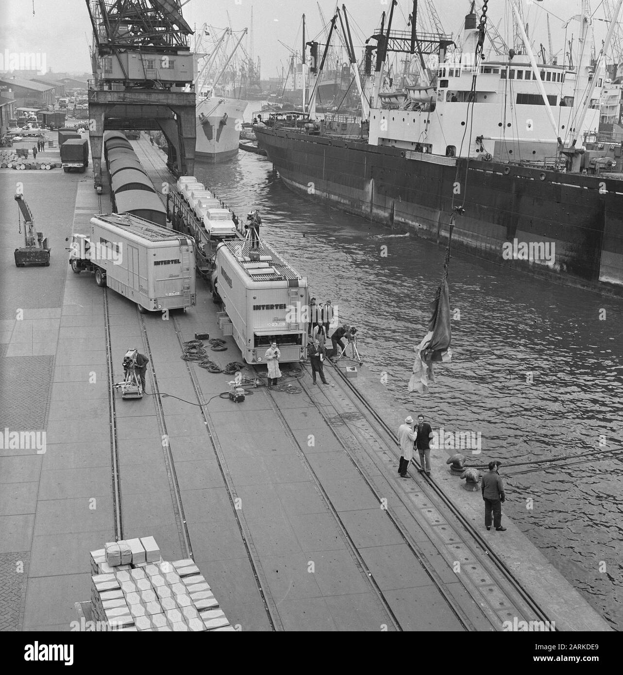 Popular rotterdam Black and White Stock Photos & Images - Alamy