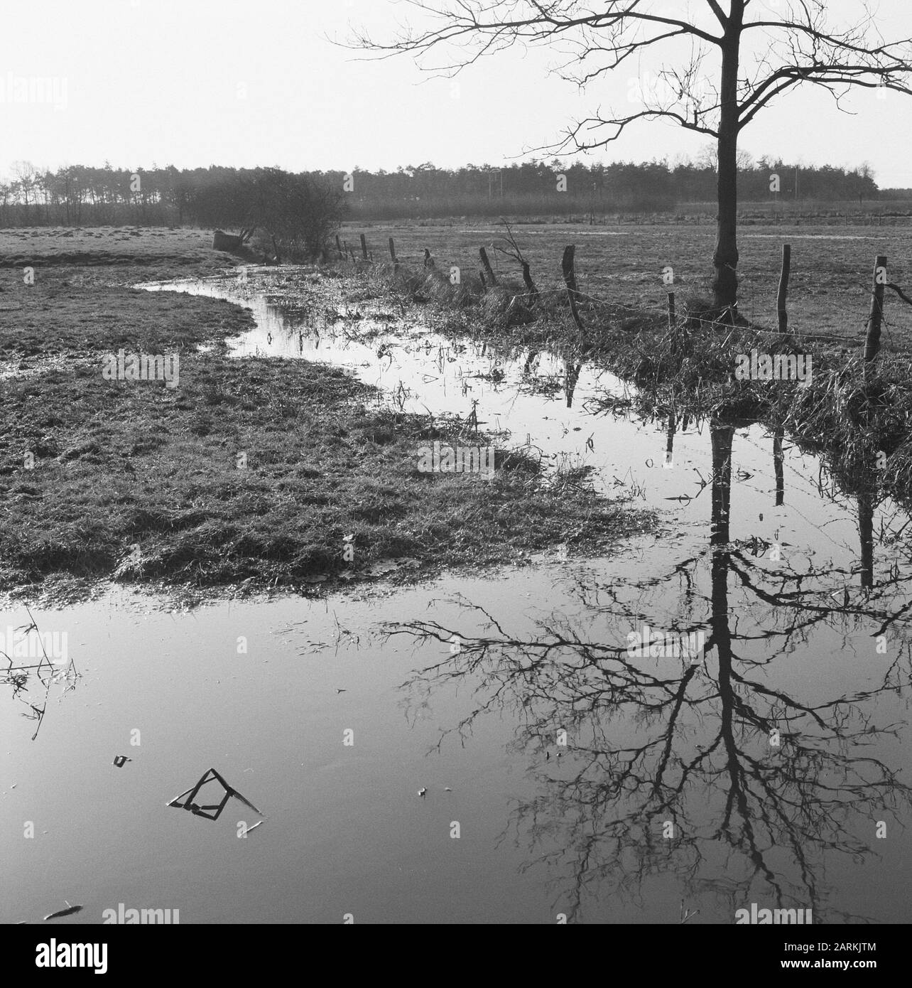 box III/near castle nemelaer/railline eindhoven - tilburg Date: february 1964 Keywords: divers and gardening, digging and dampening ditches, canals, laying sewerage, swampy, normalization of streams, railway lines, terrain Personal name: land consolidation essche stream Stock Photo